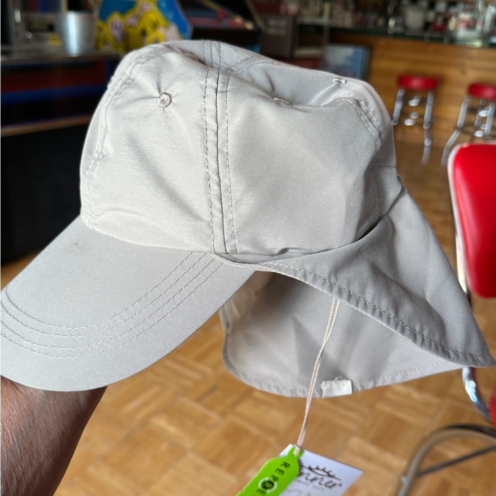 NWT - Legionnaire Recycled Waterproof Sun Cap, one size, Conner Handmade Hats